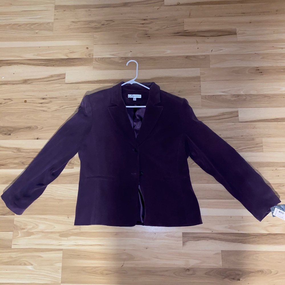 Travis Ayers Dressbarn Suit Jacket and Skirt Set